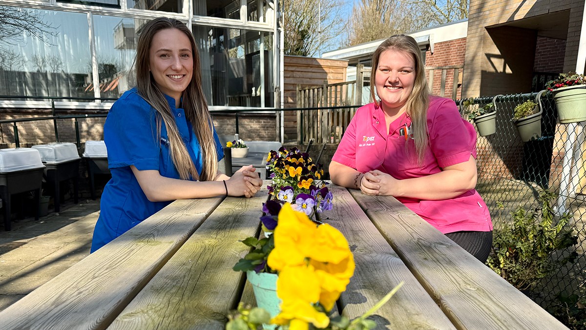 Rose en Demi maken het gezellig bij Topaz
